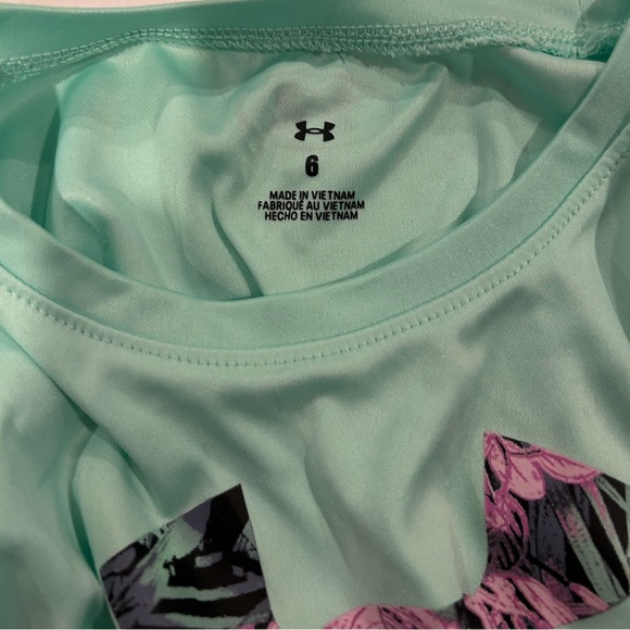 Under Armour Mint Green Long Sleeve Athletic Tee Shirt Size 6 - Picture 3 of 4